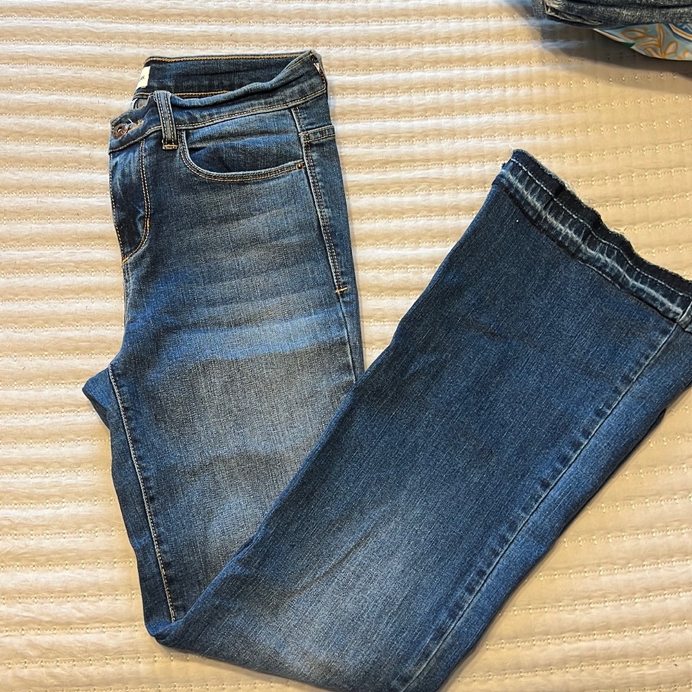 SneakPeek jeans